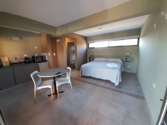SUITE PREMIU CON BAÑERA CON HIDROMASAJES - CheckinFans