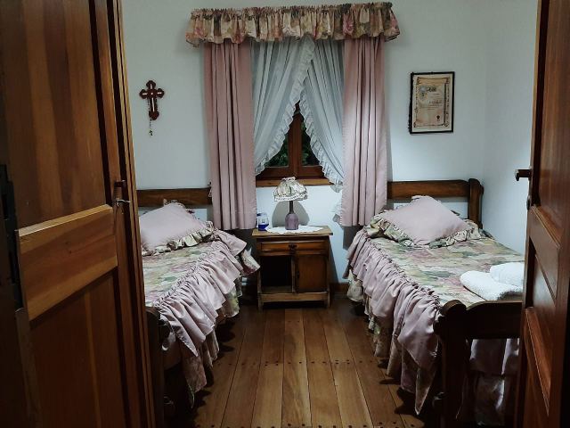 Alhue, casa en la montaña - CheckinFans