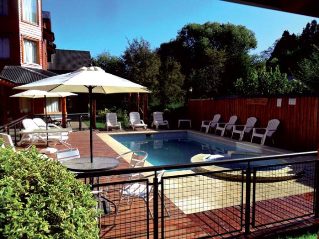 Apart Hotel Del Pellín - CheckinFans