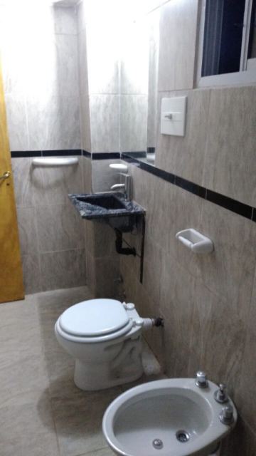 DORMIS CON BAÑO 2 PERSONAS - CheckinFans