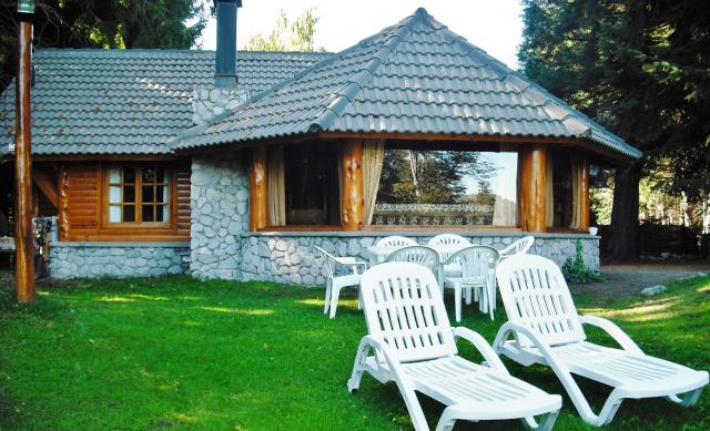 Foto principal de Cabañas Las Bahias en Villa La Angostura - CheckinFans