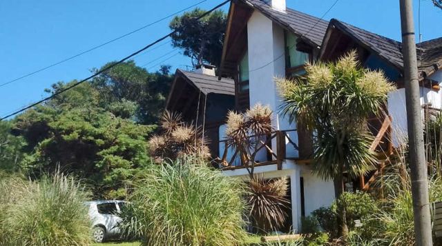 Foto principal de Cabañas San Ignacio en Villa Gesell - CheckinFans