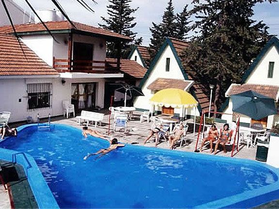 Hotel Bungalows - CheckinFans