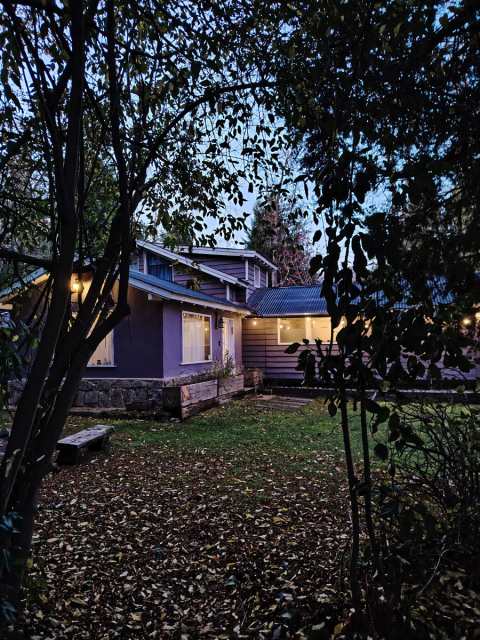 La Casa Violeta - CheckinFans
