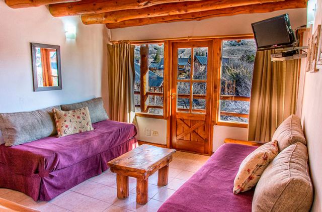 Los Ñires Lodge - CheckinFans