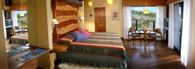 Suites de la Colina - CheckinFans
