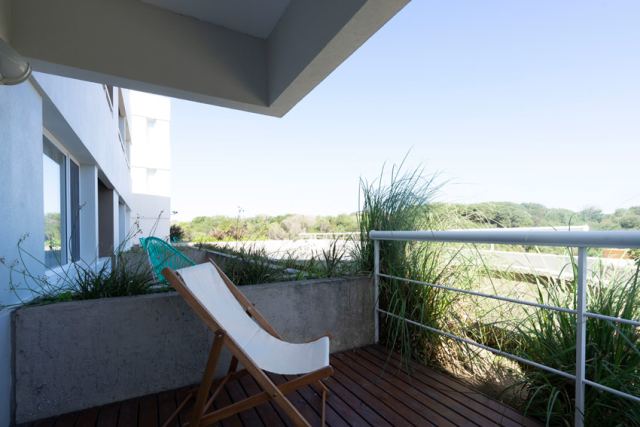 Valeria Playa Apart - CheckinFans